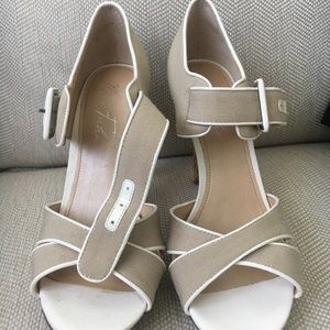 Beige heels, size 7